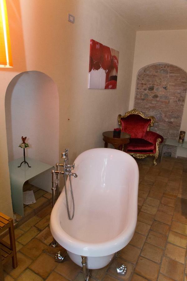 Relais Hotel Palazzo Castriota Корильяно-Калабро Экстерьер фото