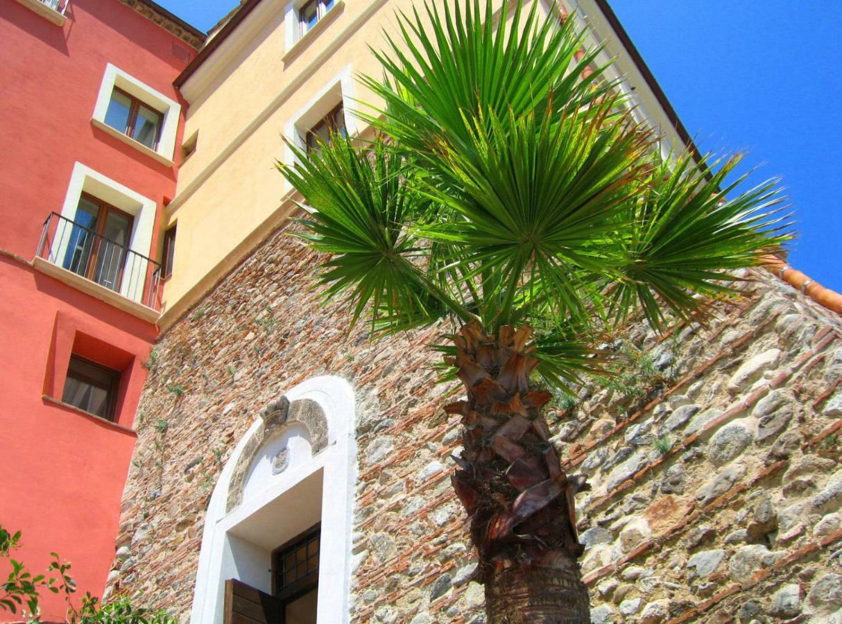 Relais Hotel Palazzo Castriota Корильяно-Калабро Экстерьер фото