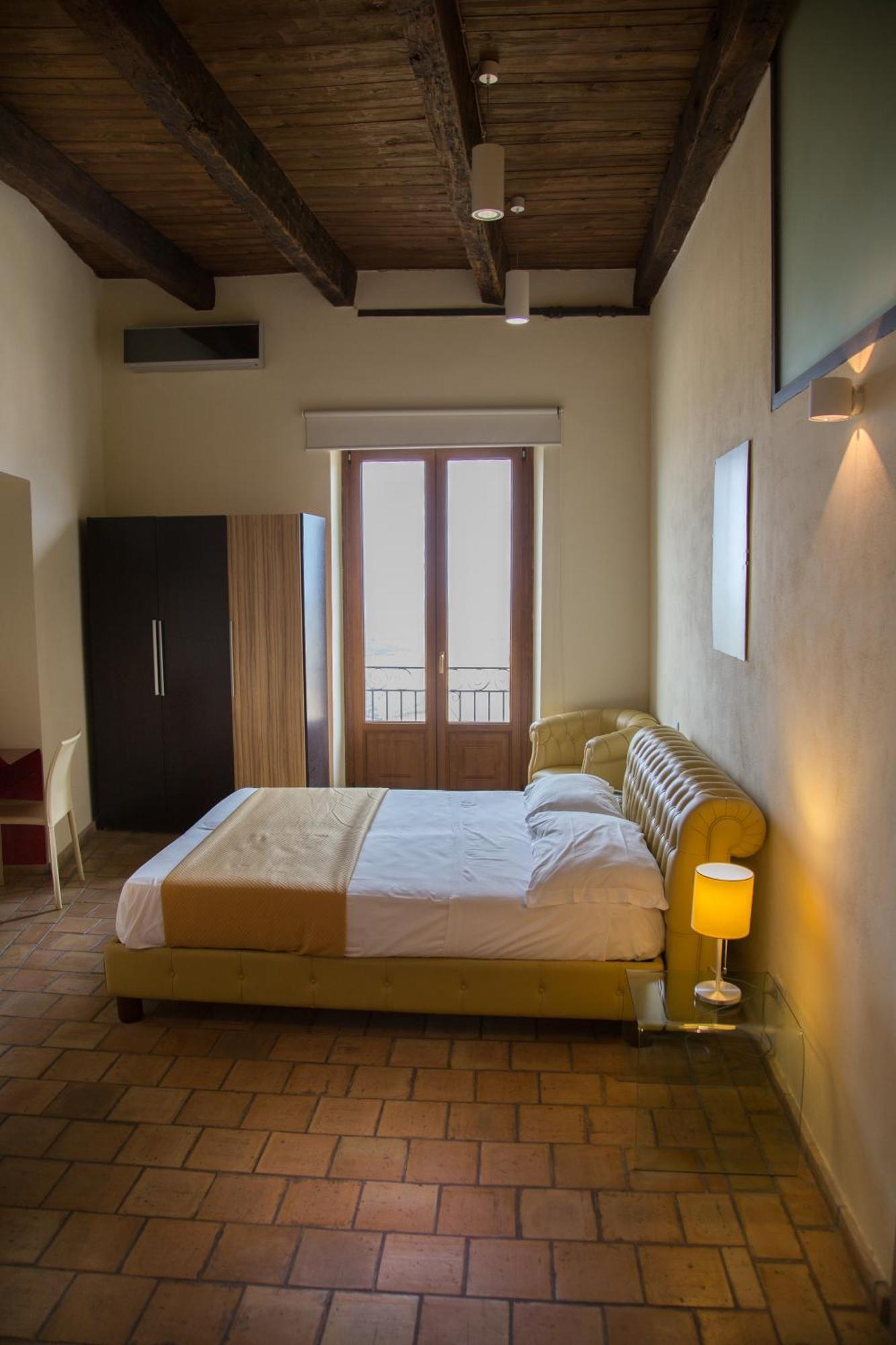 Palazzo Castriota B&B Корильяно-Калабро Экстерьер фото